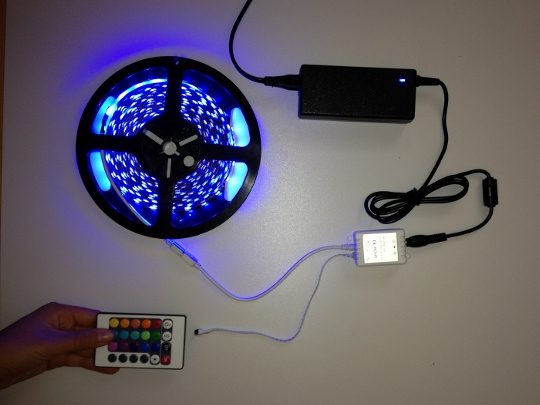Comment couper un ruban LED ? raccorder des bandes LED avec des connecteurs.  Souder une bande LED 